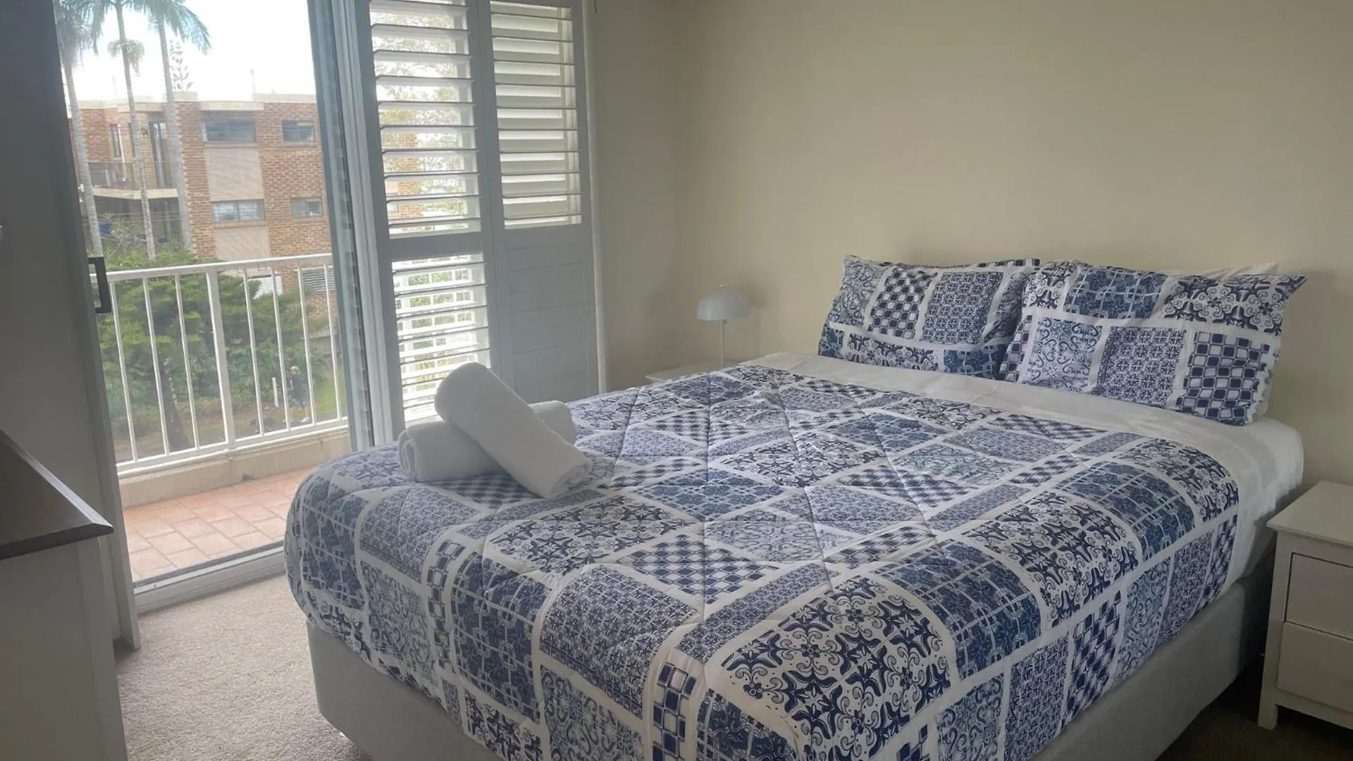 Resort Pelican Cove Apartments Gold Coast