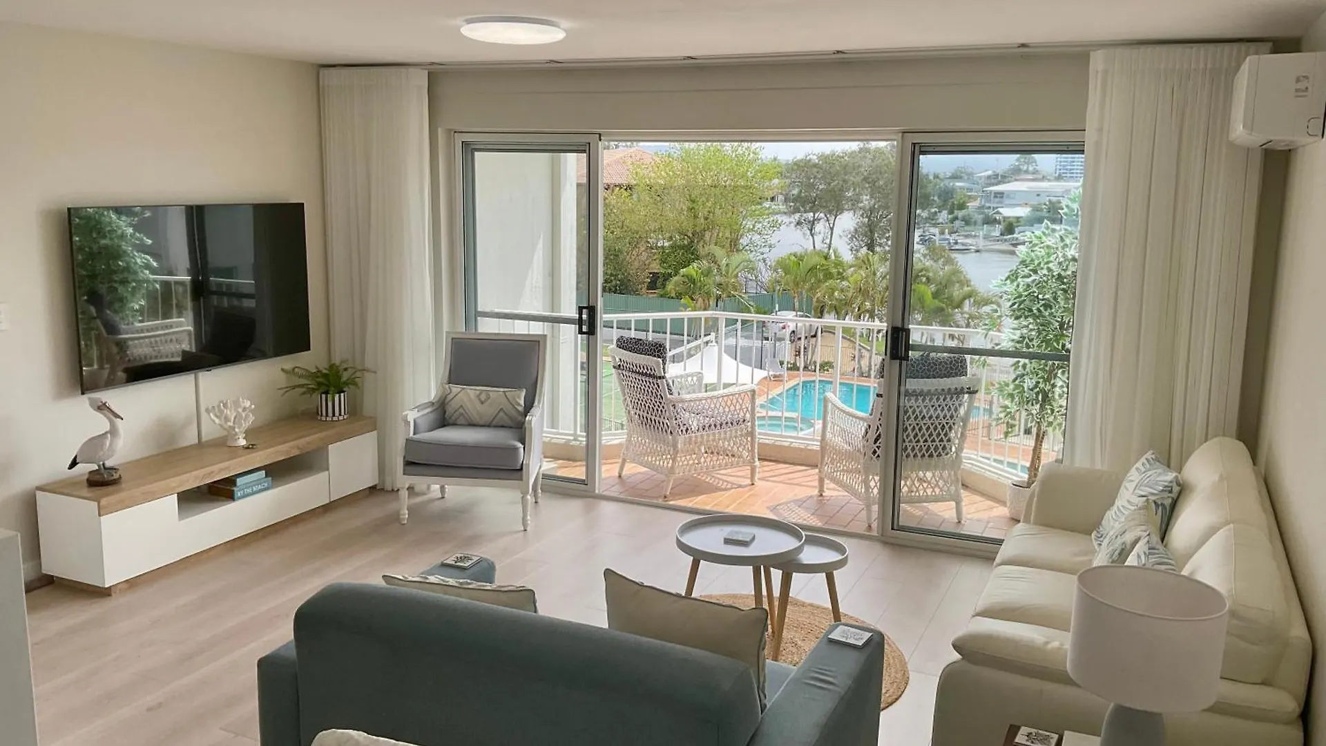 Pelican Cove Apartments Gold Coast Australia