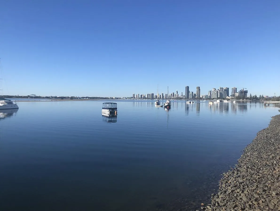 *** Resort Pelican Cove Apartments Gold Coast Australia