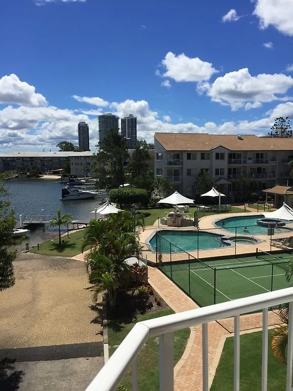 Pelican Cove Apartments Gold Coast 3*,